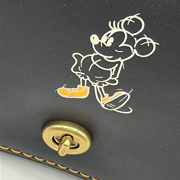 Coach x Disney Minnie Mouse Dinky Crossbody - Picture 7 of 15